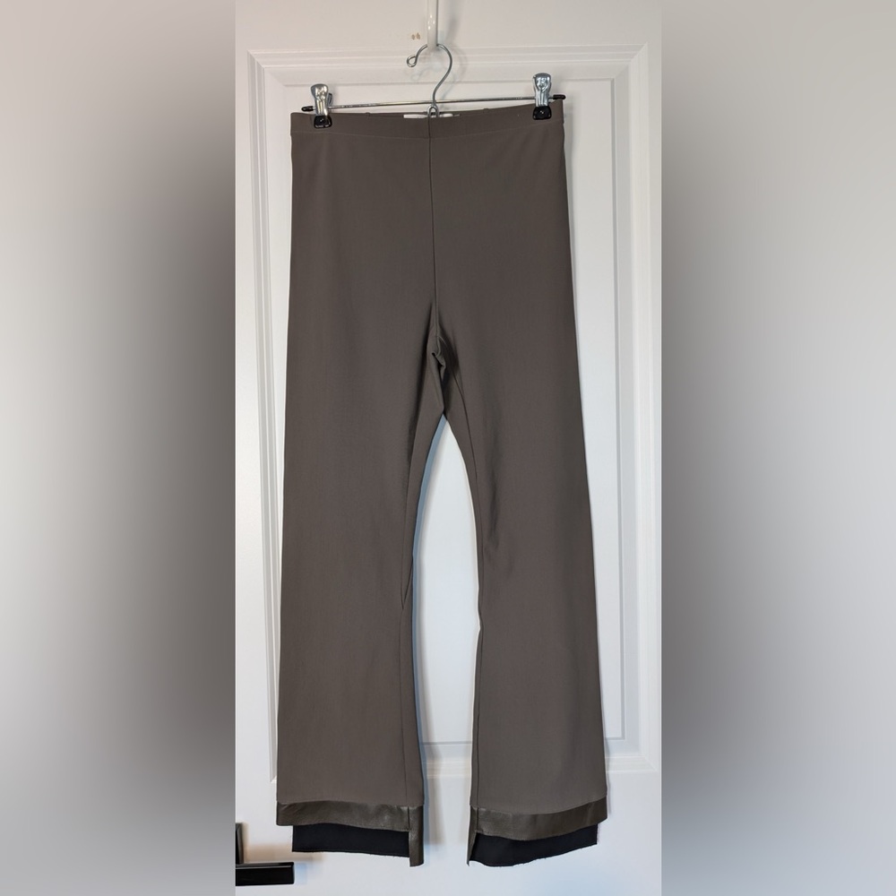 Elaine Kim Women's Olga Cropped Flare Pant Vegan Leather Trim Size Medium